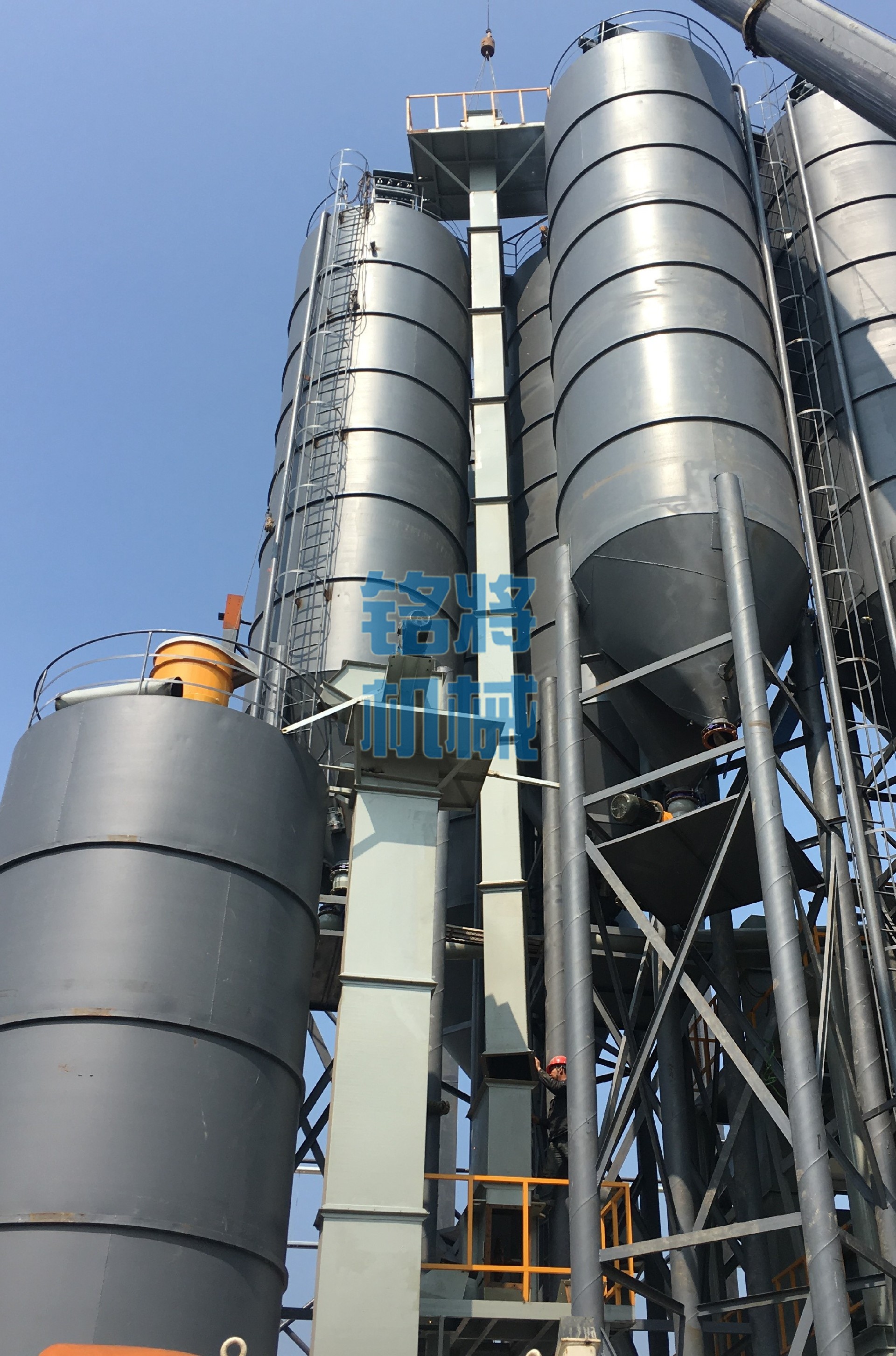 斗式提升機(jī) 斗式提升機(jī)